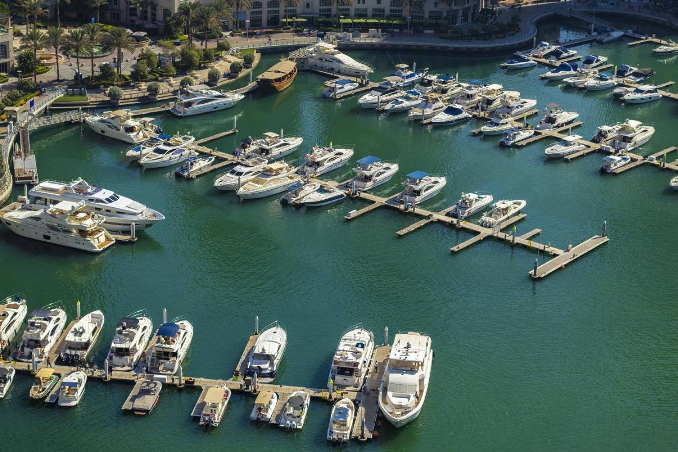 Apartment Stunning 1bdr Marina View Close To Jbr Cayan Tower Dubai